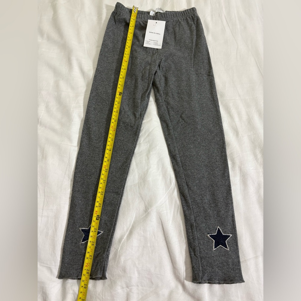 Stylish Gray Star Leggings for Kids